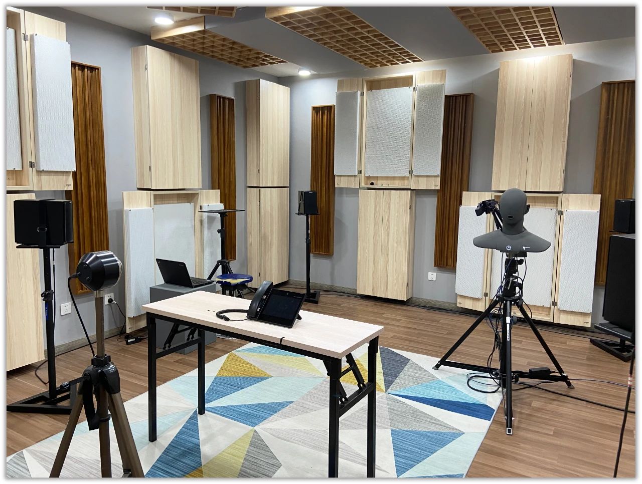 尊龙平台电子游戏